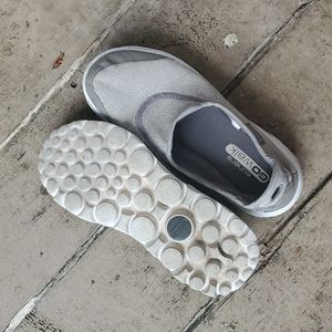 Skechers go walk size 7